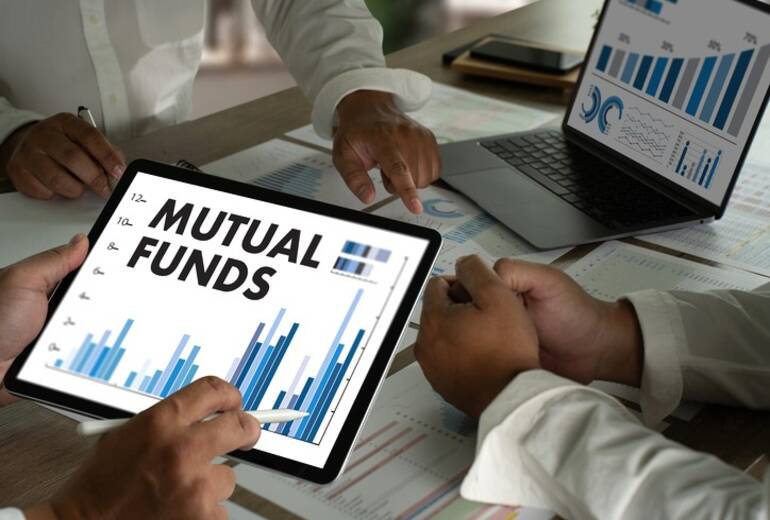 What is Mutual Fund | How does a Mutual Fund Work? Full Guide for Beginners?